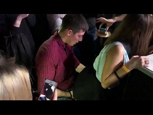 ❤️ ibalopo gidi ni a Russian nightclub. 18-odun-atijọ Russian girl ni anus ati obo buru jai ni a nightclub Ibalopo didara ni% yo.dreamlandpassionfever.ru ❤